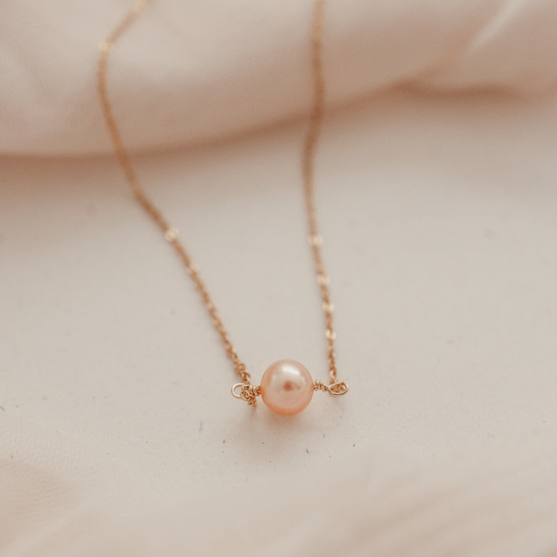 locket pearl necklaces