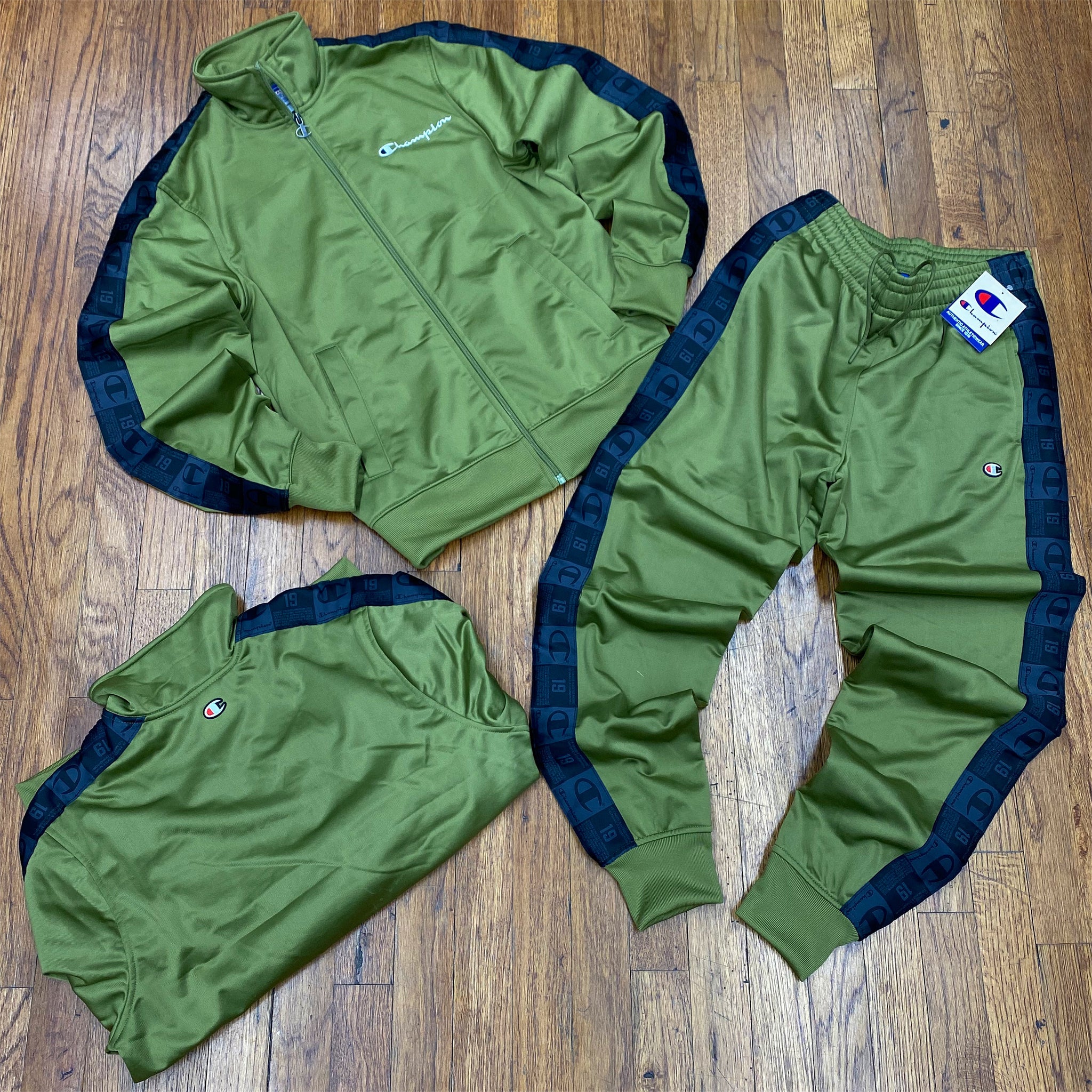 champion sweatsuit mens olive