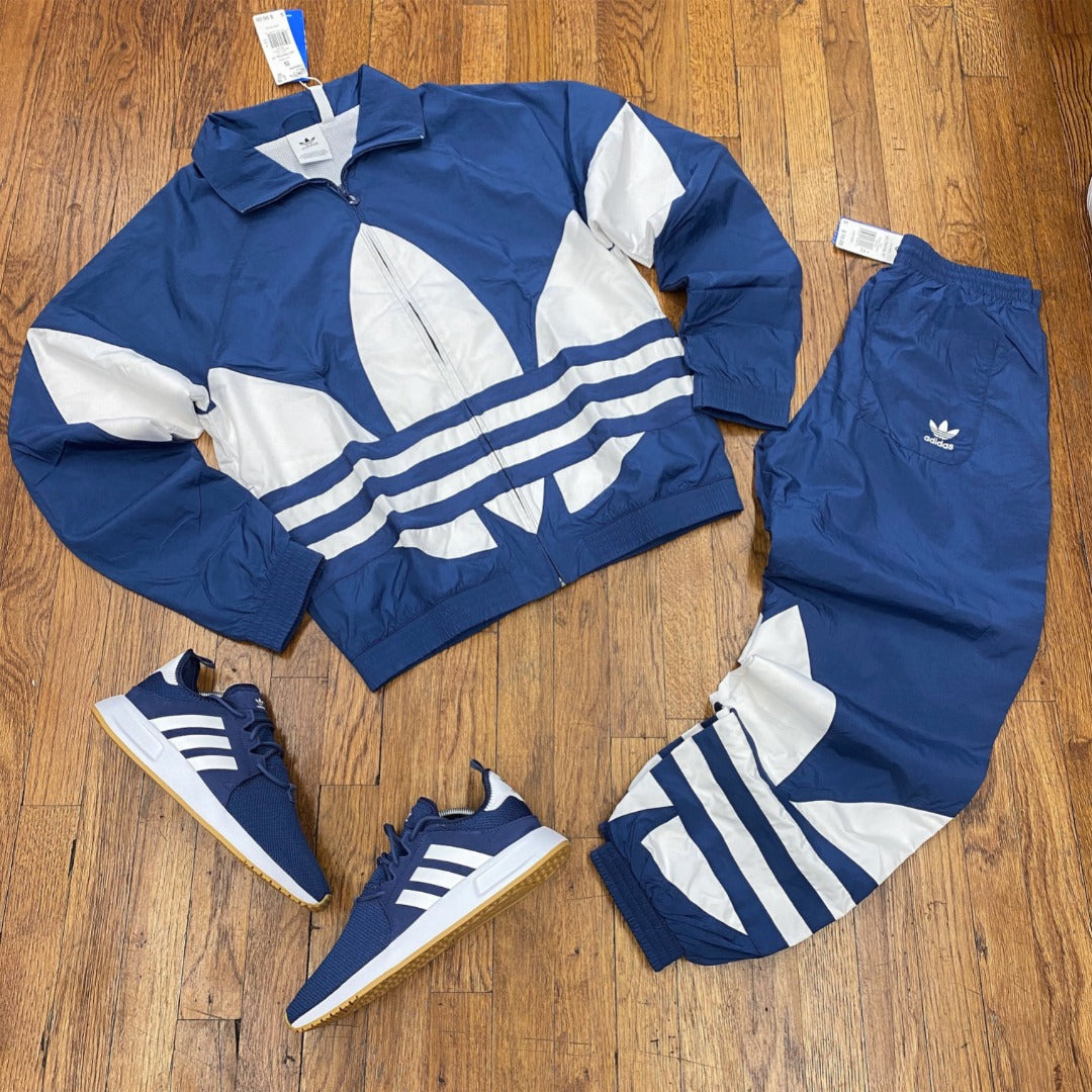 adidas big trefoil windbreaker