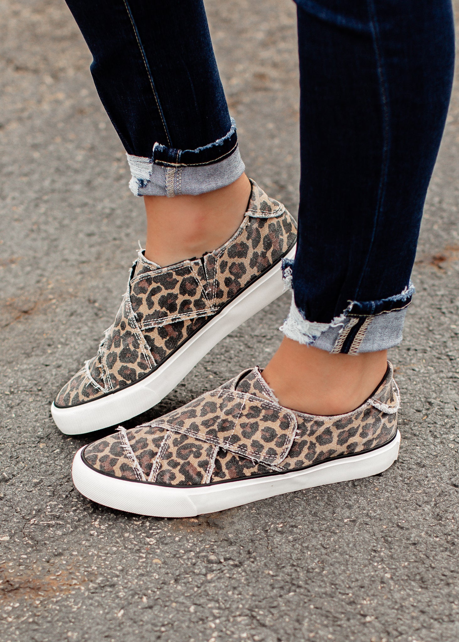 boutique leopard shoes