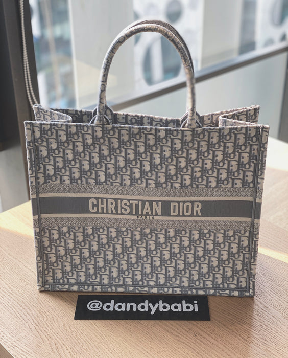 dior book tote grey