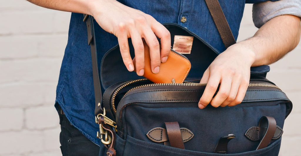 Bellroy ベルロイ Card Pocket SIMカードポケット付き