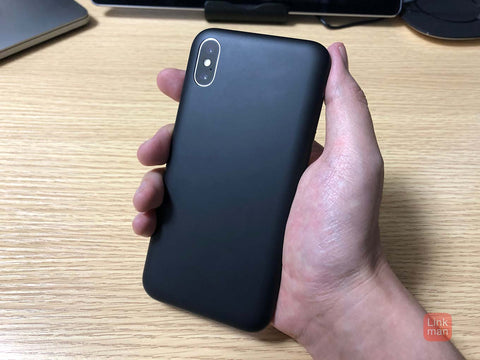 【レビュー】アンドデザイン、「iPhone XS / X」向け究極のシンプルデザインケース「MYNUS iPhone XS / X CASE」をチェック