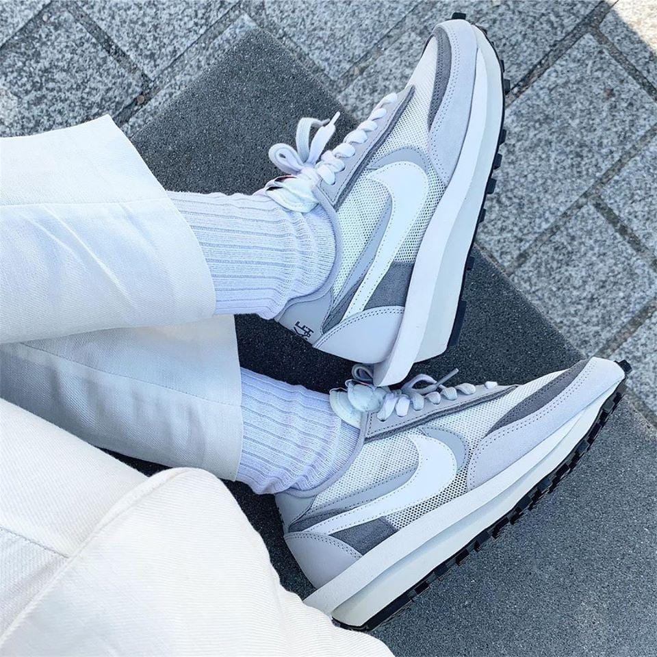 nike sacai wolf grey