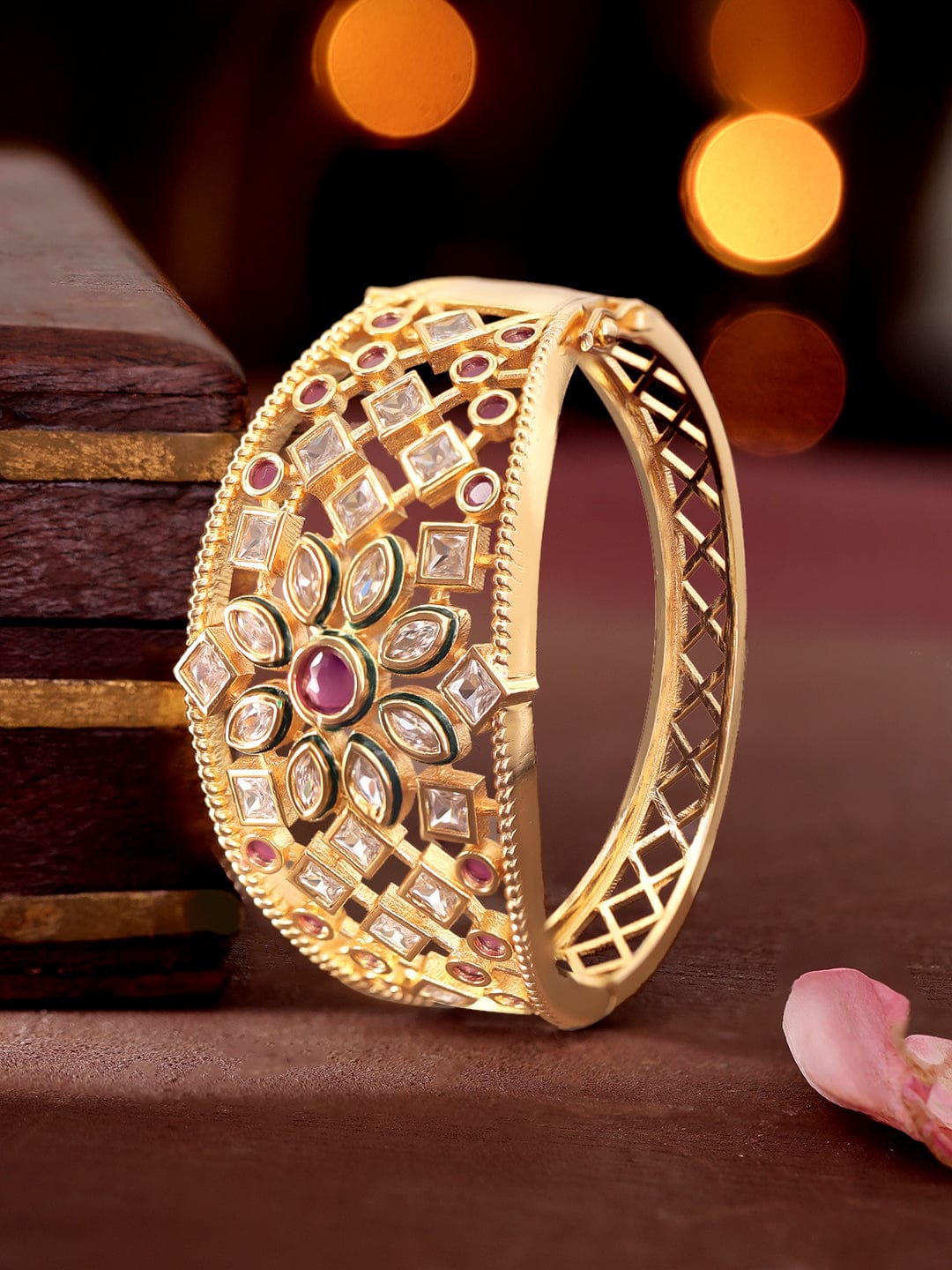 OVAL BRACELET WITH DIAMOND SPIKES | Spike bracelet, Mens bracelet designs,  18k gold bracelet