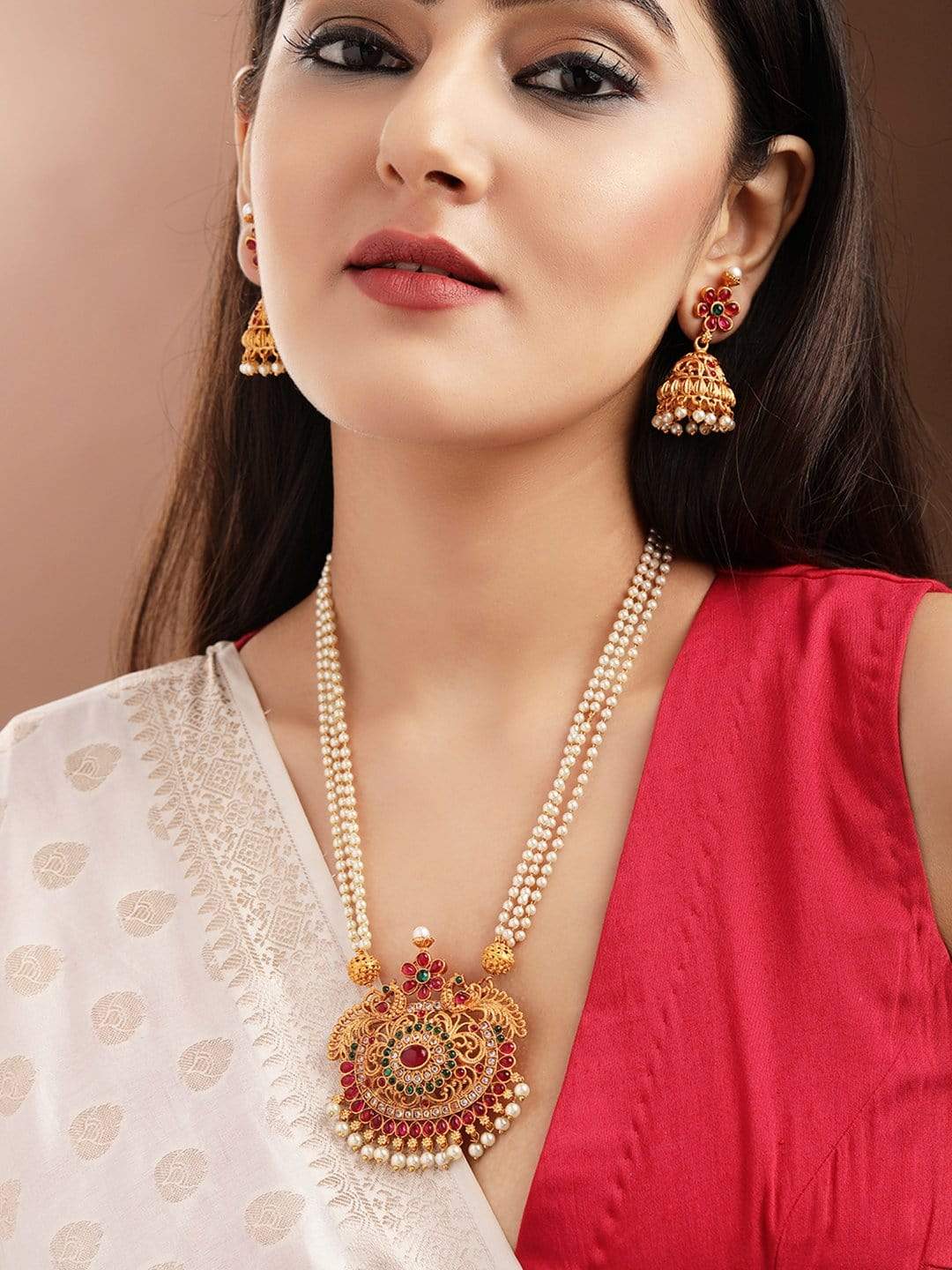 Rubans 24K gold plated pendant necklace set with pearls.