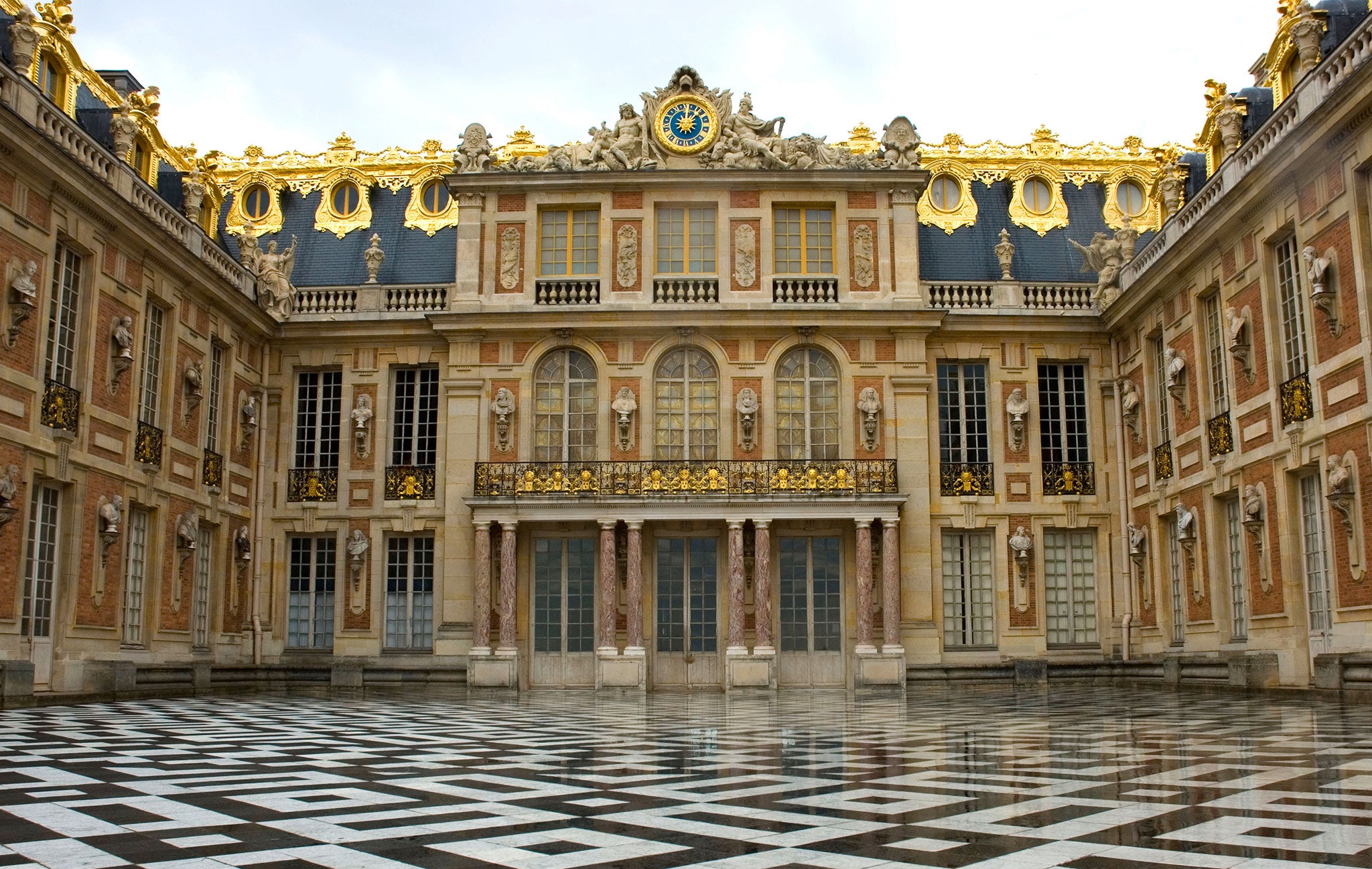 Allbäck Linseed Oil Paint on Château de Versailles