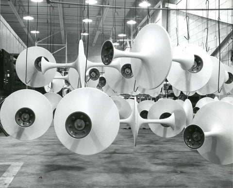 Saarinen Pedestal Table Production