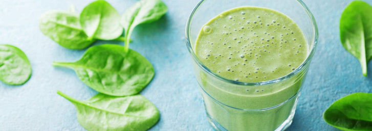 The Good Morning Smoothiegreen smoothie with spinach leaves