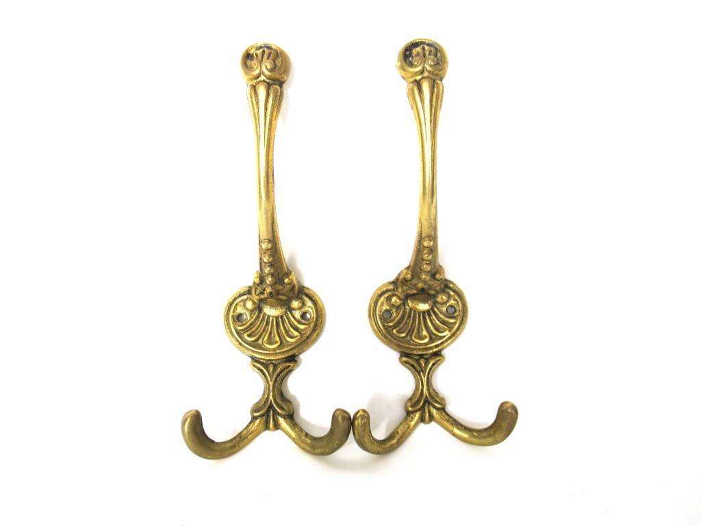 victorian hooks