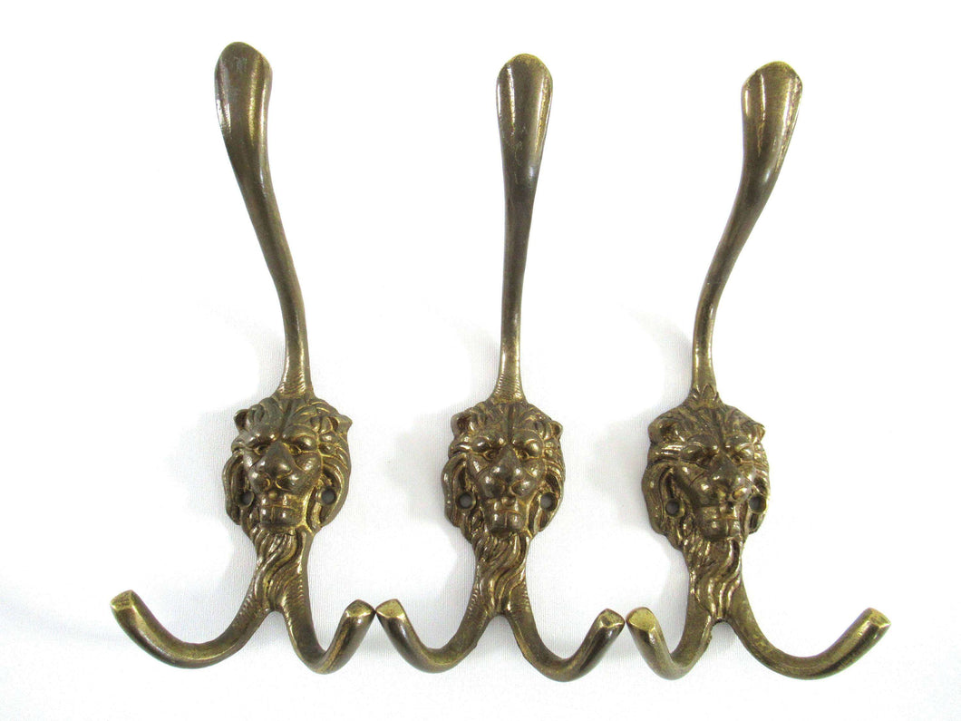 Set of 3 Brass Lion Head Wall hooks, Coat hooks. Decorative animal sto - UpperDutch