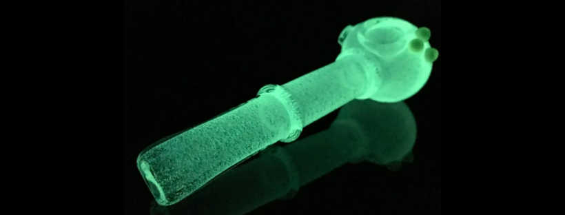 6 Glow in the Dark Pipe