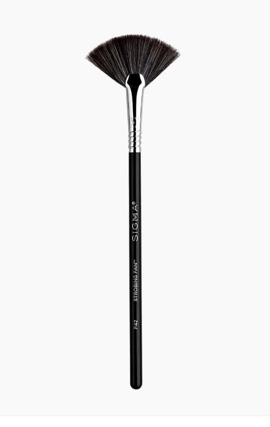 Buy Sigma Beauty - Fan brush - F42: Strobing Fan