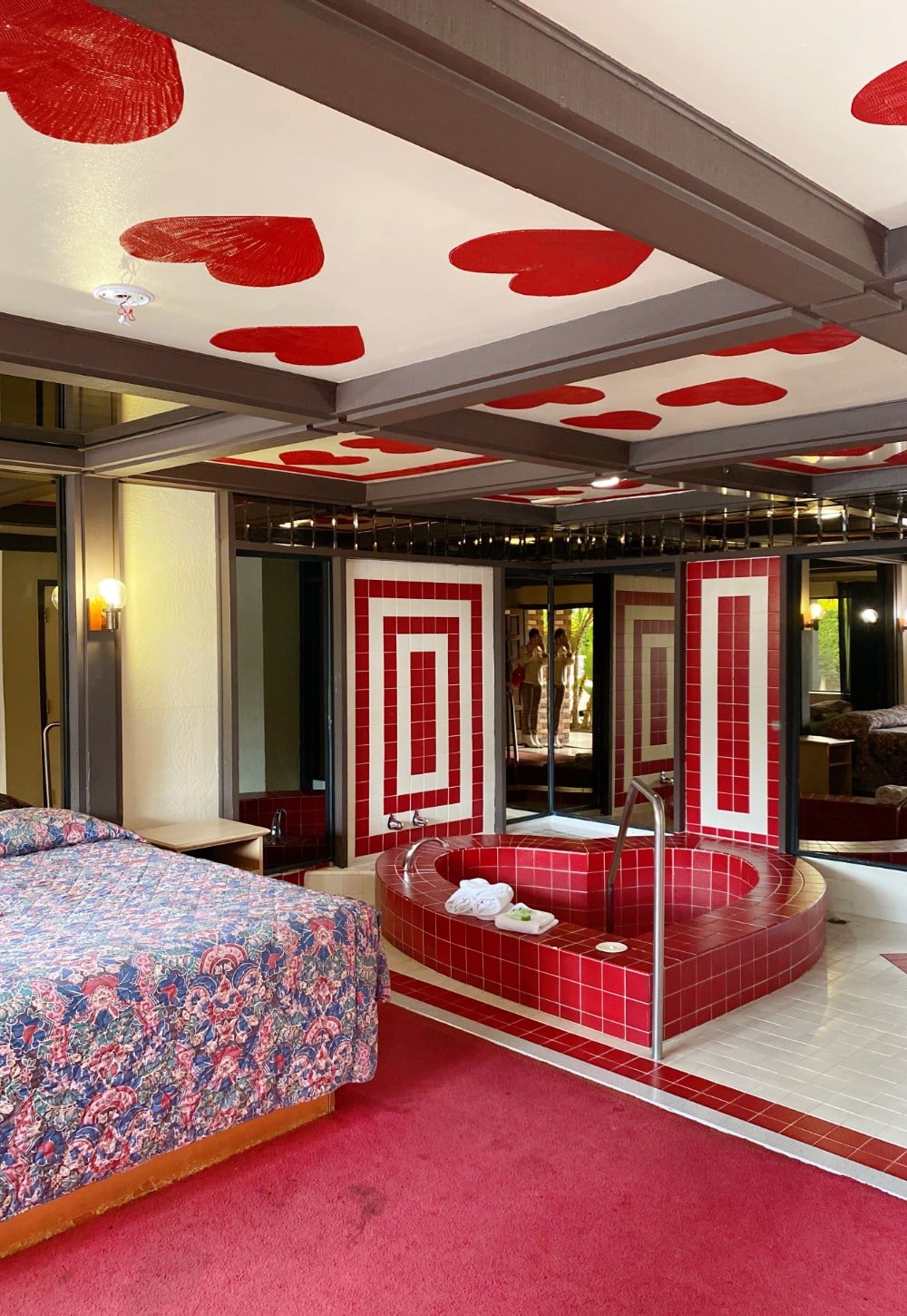 Top 10 weirdest hotels with A Pretty Cool Hotel Tour