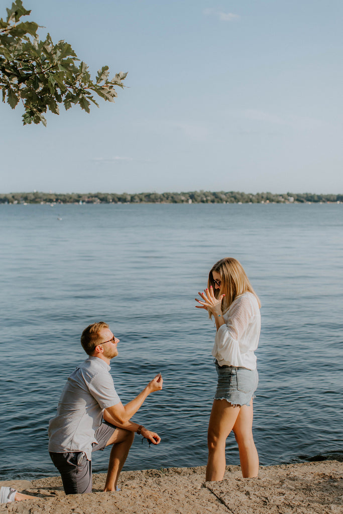 Surprise proposal by Lake Mendota