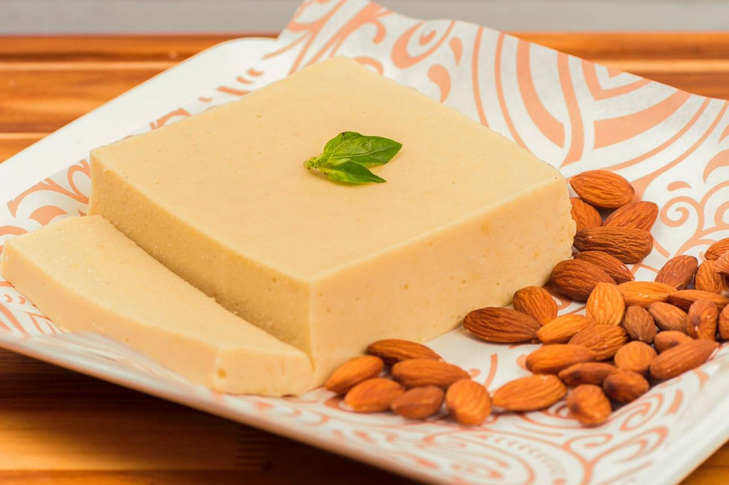 Queso de Almendras Orgánico 350gr. – SemillasdeAlegria