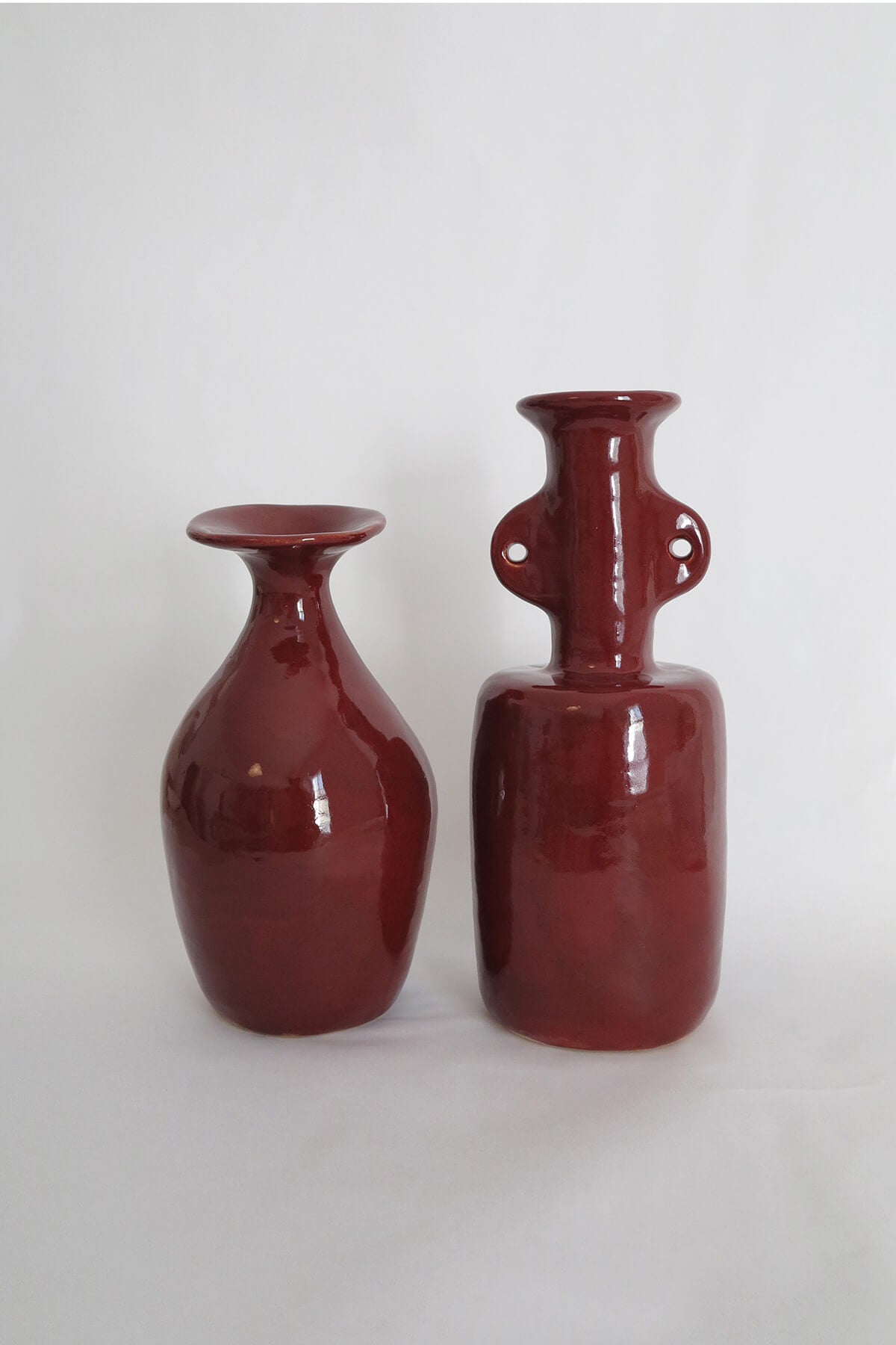 Jade Paton Vessel 01 in Burgundy Glaze