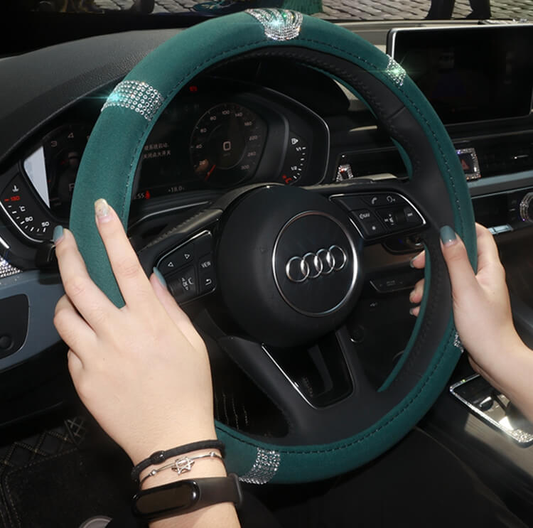 emerald-green-steering-wheel-covers-with-crystal-diamonds