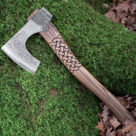 Bearded Axe with Scandinavian Motif – Skullvikings