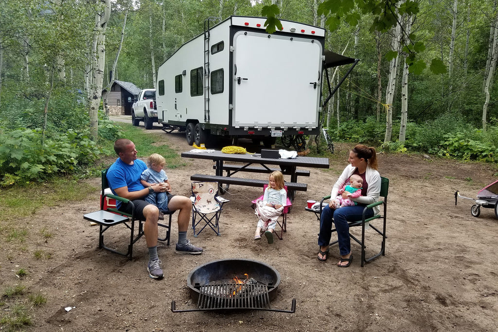 Camping Gives You Family Quality Time -  6 Ways Camping Is Healthy For You - Paumco Blog