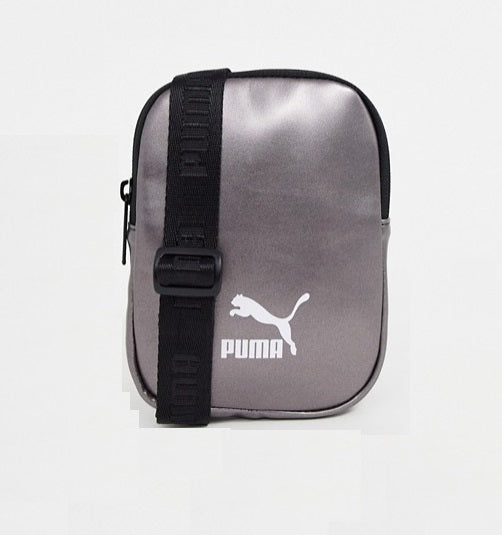Puma Portable Flight Bag (Silver 