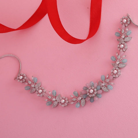 An image of a CZ statement choker set.
