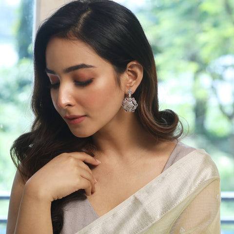 Cream Colored Saree and pretty pearl Kasumalai - South India Jewels