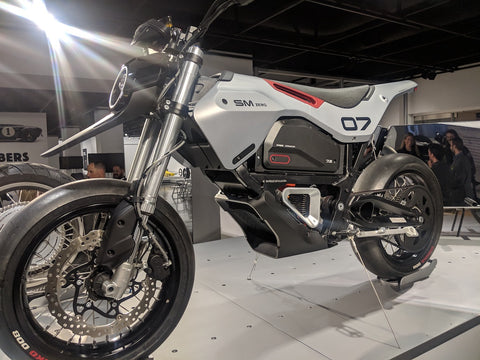 HugeMoto Zero FXS