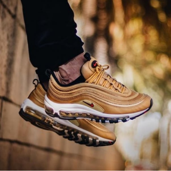 nike air max 97 dorados