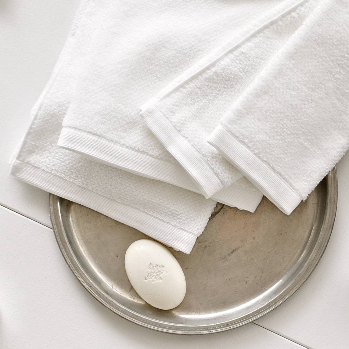 Luxury Towels Buying Guide: 7 Tips to Help You Out When Buying Them