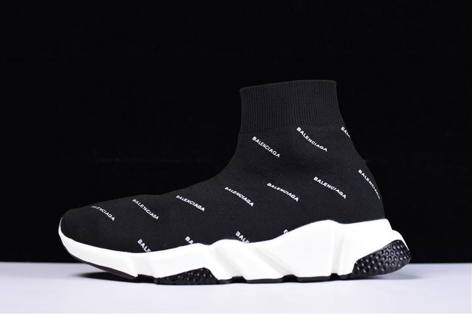 balenciaga speed trainer logo