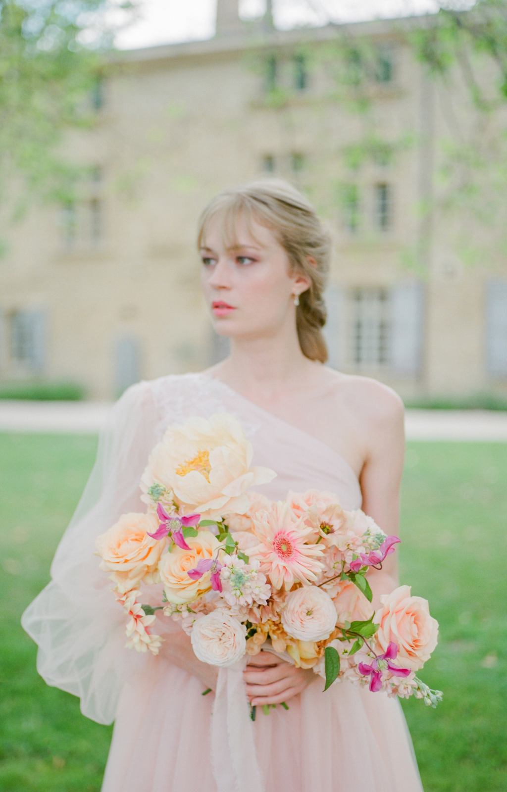 Bride with Bouquet Château de Sannes Shoot