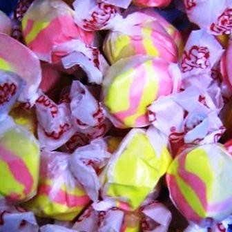 Taffy Town Strawberry Banana Salt Water Taffy – Half Nuts