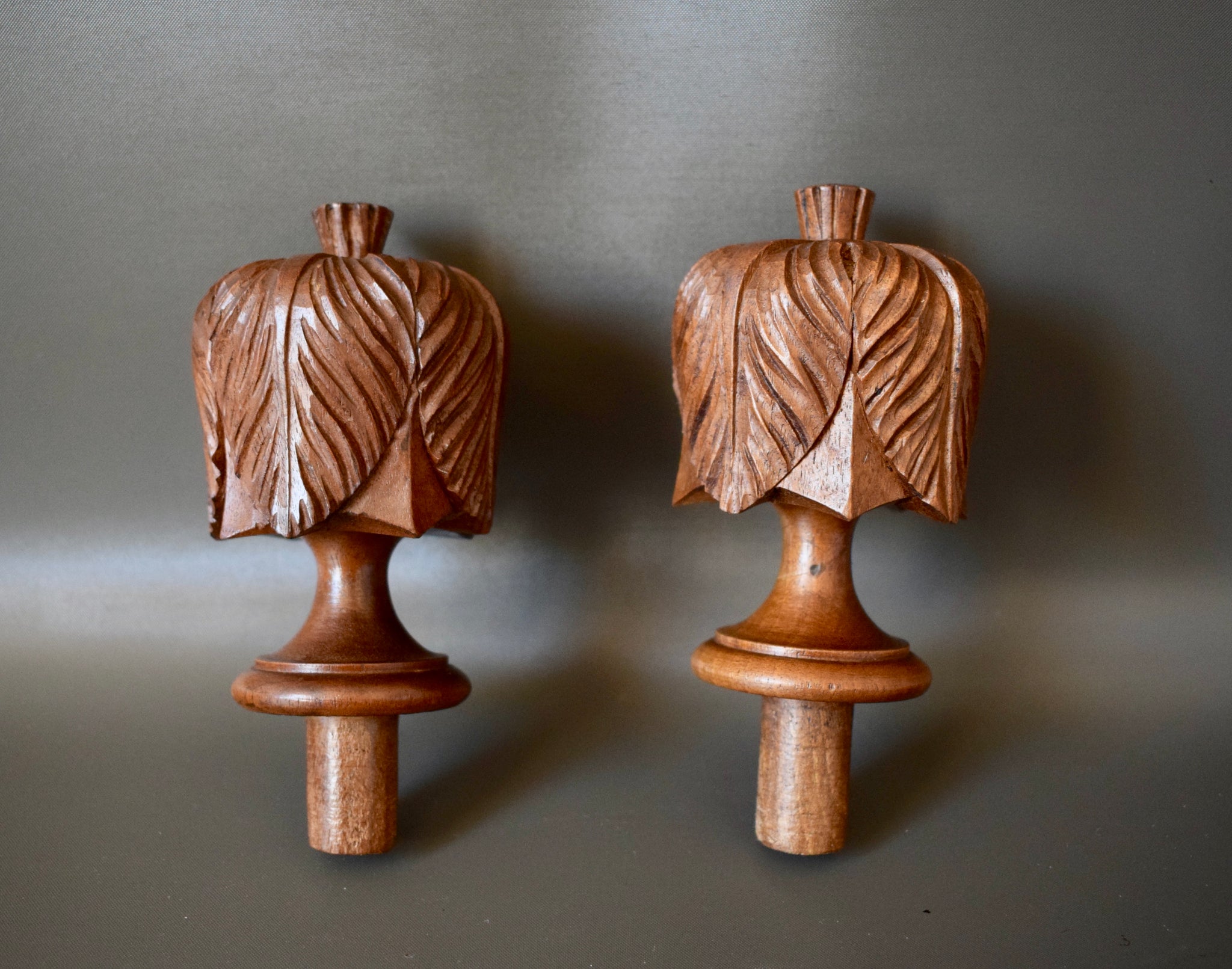 French Architectural Pair of Carved Wood Finials Bed Newel Post