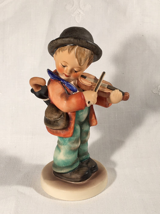 hummel violin boy