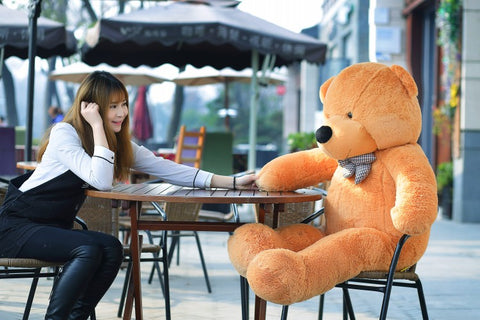 giant stuffed teddy bear