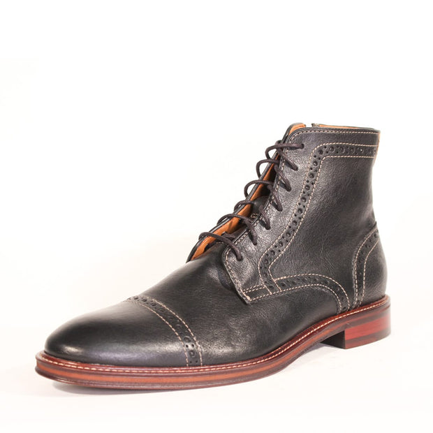 warner cap toe chukka