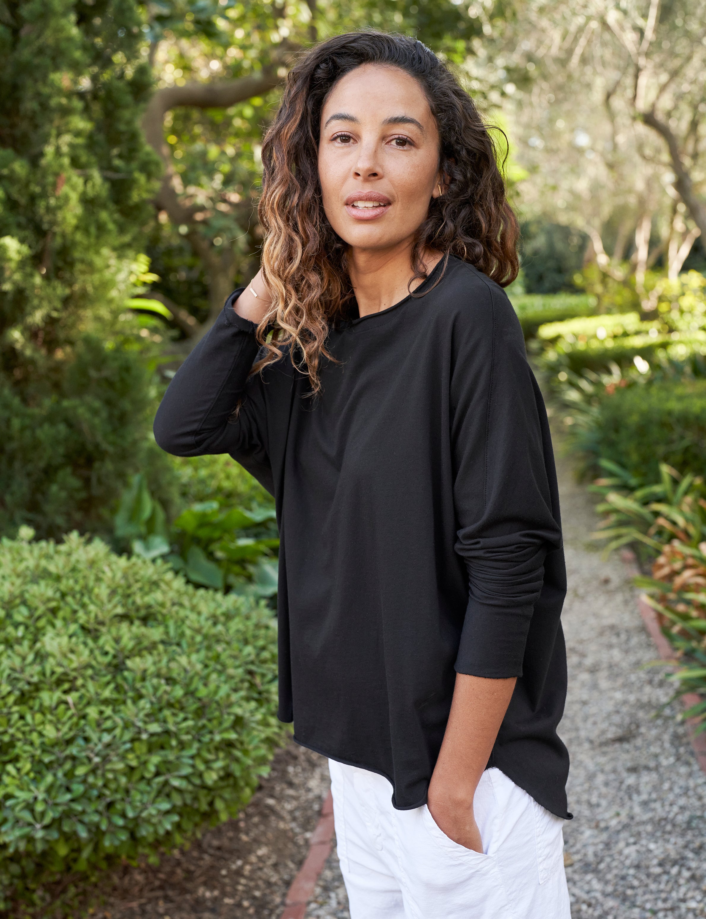 Anna, Long-Sleeve Capelet, Black | Frank & Eileen