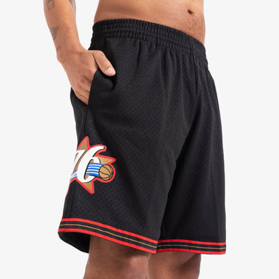 Chicago Bulls 1996-97 Hardwood Classics Throwback Swingman NBA Shorts –  Basketball Jersey World