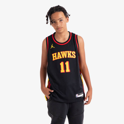 Atlanta Hawks Jordan Statement Edition Swingman Jersey 22 - Black - Trae  Young - Youth