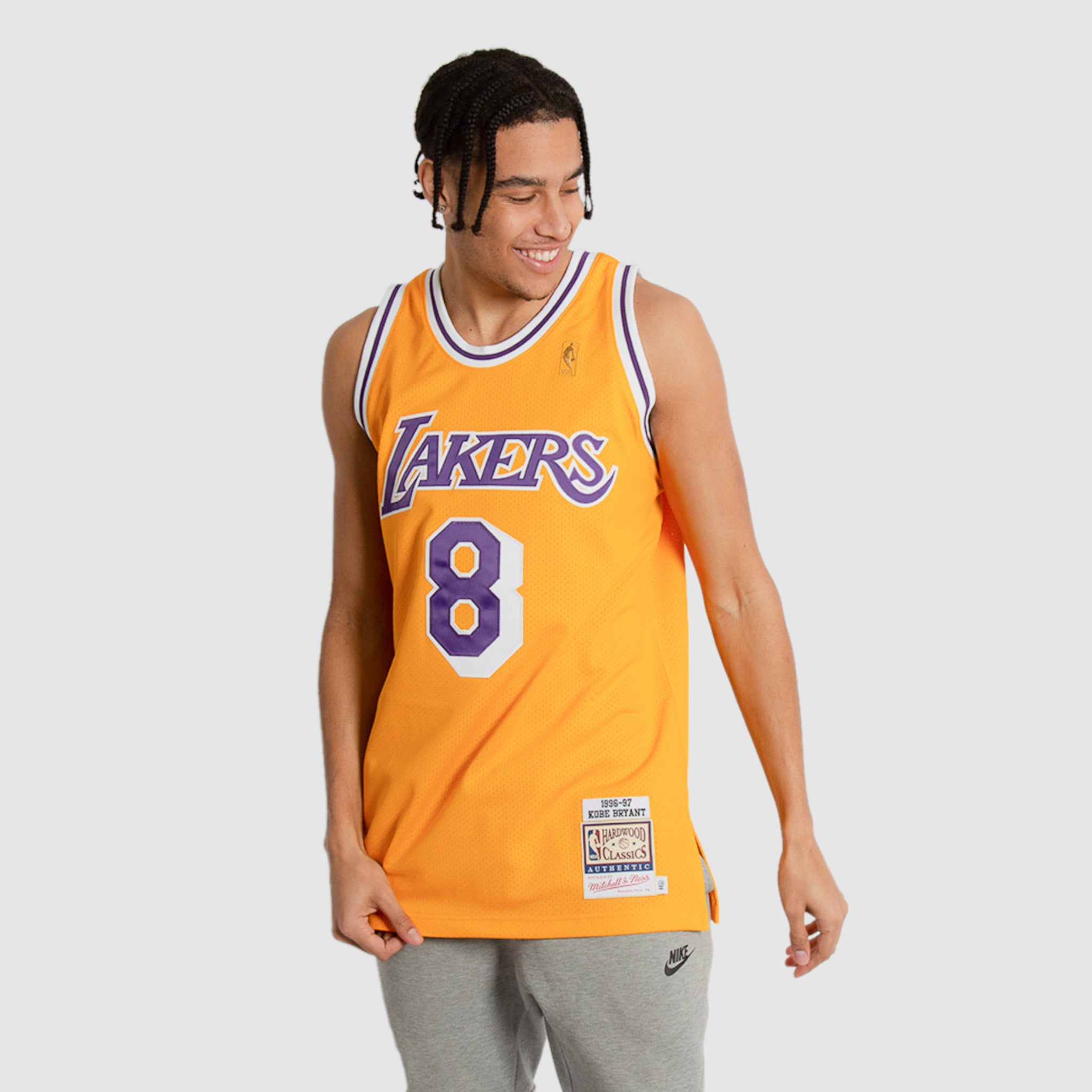 kobe lakers apparel