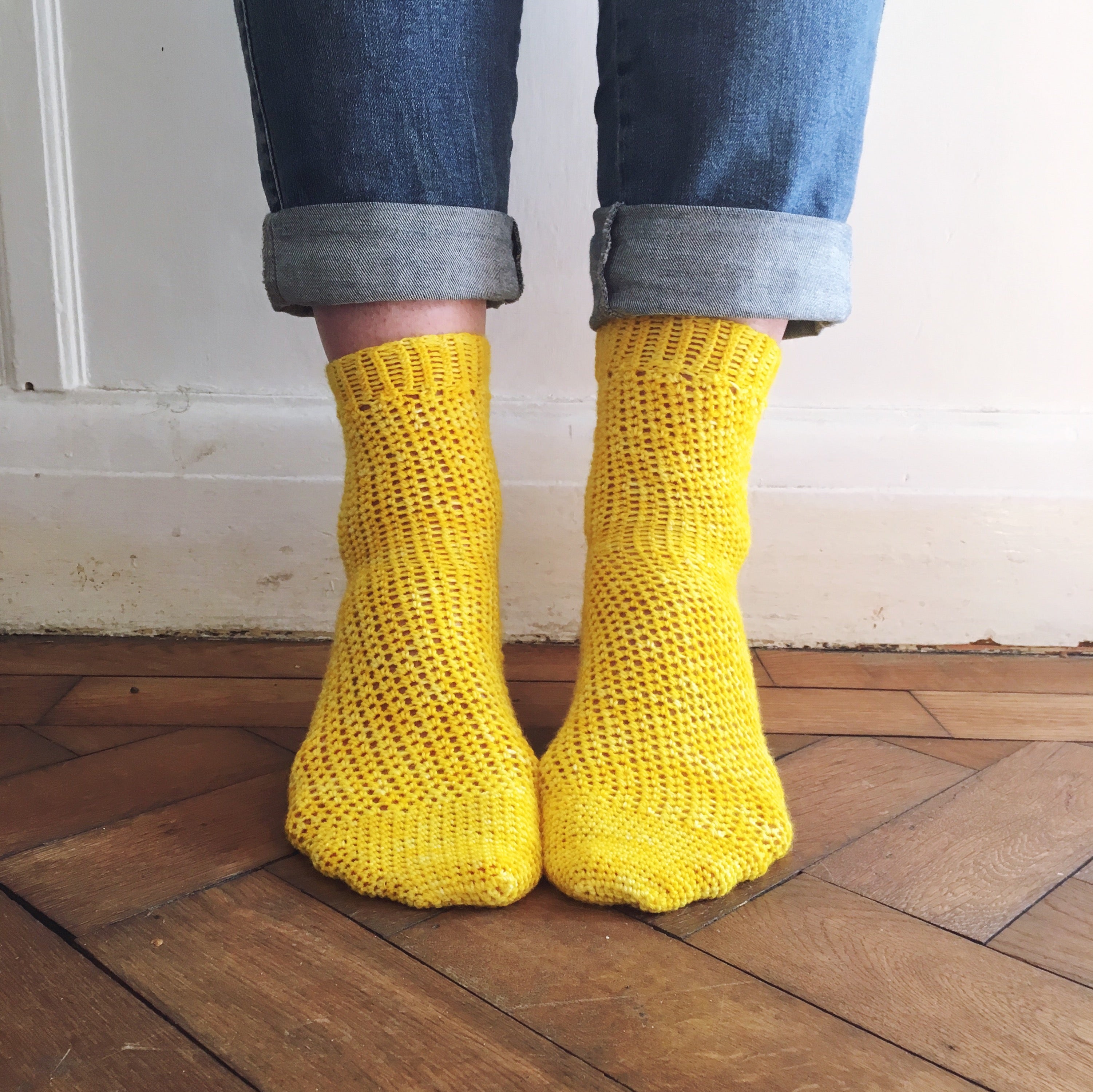 Crochet Pattern - Trillium Socks – Vicki Brown Designs