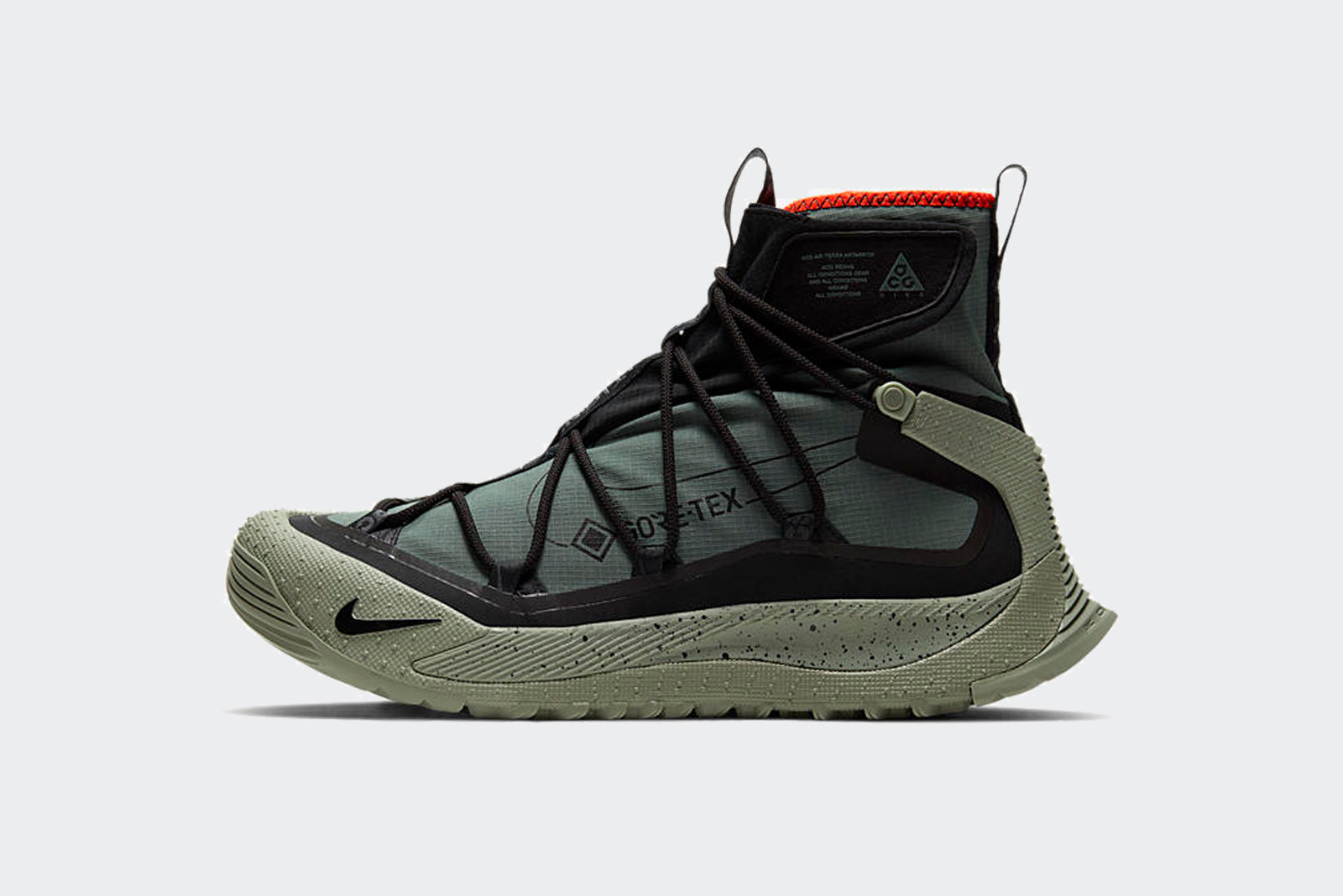 Nike ACG online