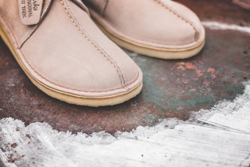 clarks desert trek sand