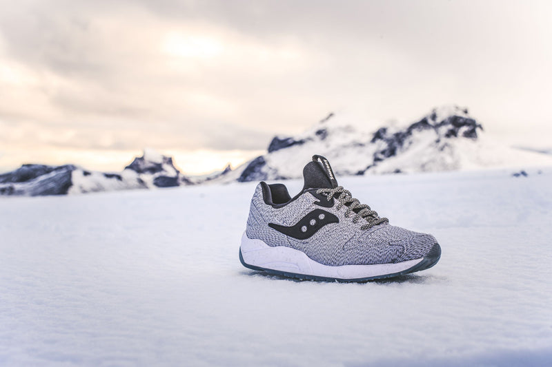 saucony grid 9000 dirty snow shoes whiteblack