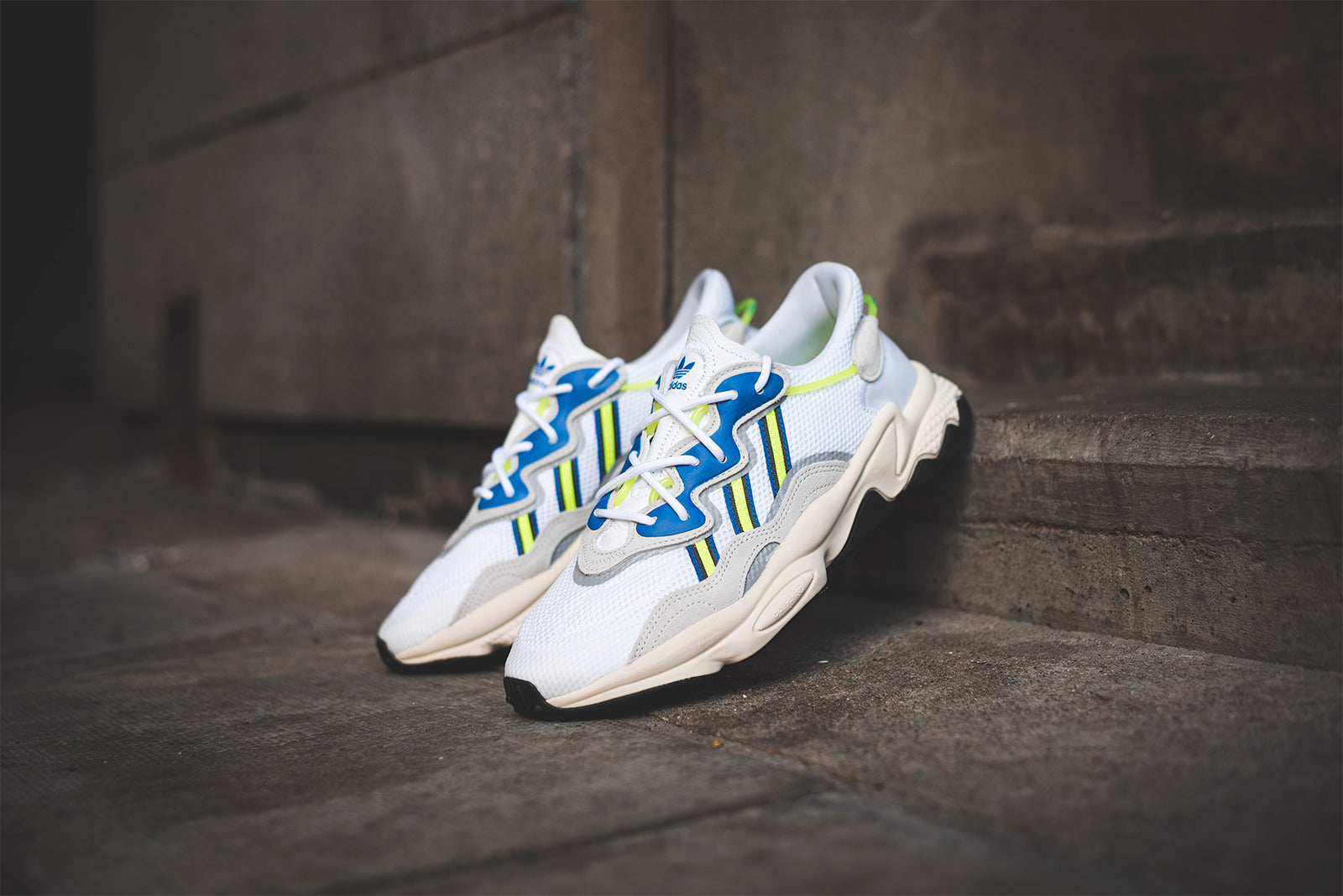 adidas originals ozweego ee7009