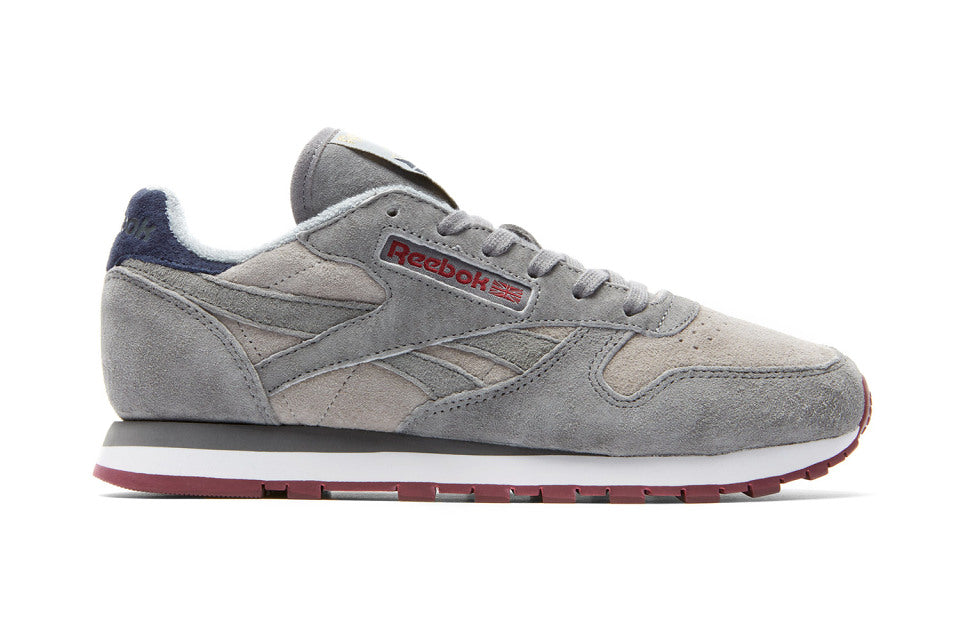 reebok classic leather white blue red fall winter 2010 04