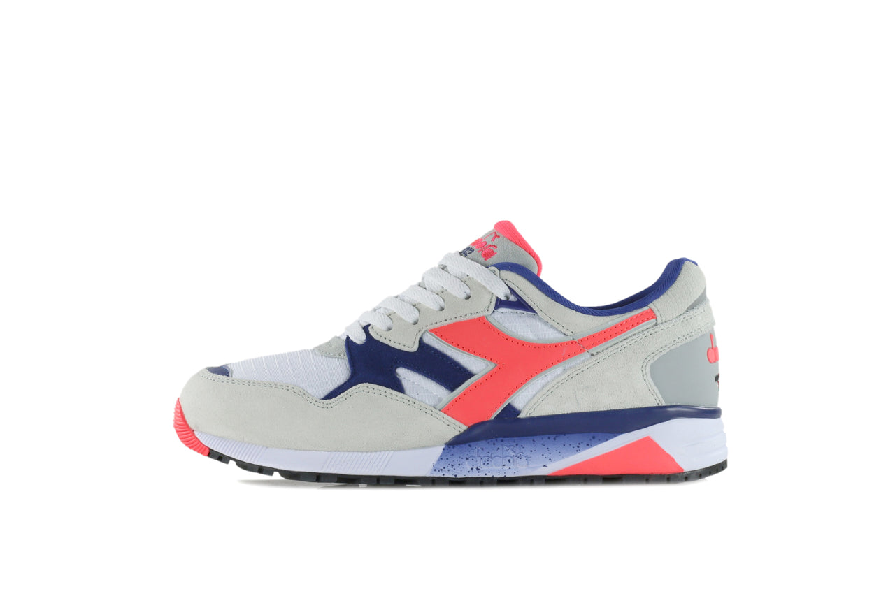 n9002 diadora