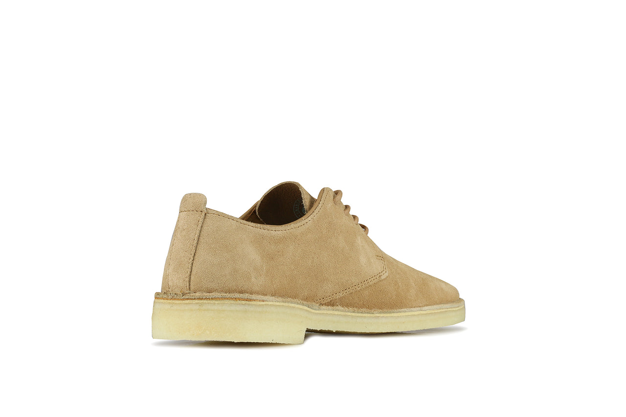 clarks desert london light tan