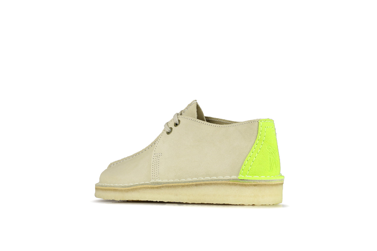 off white clarks